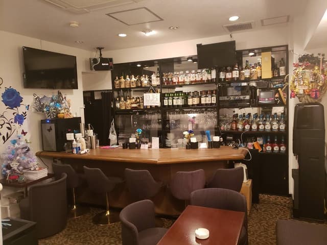 photo-0