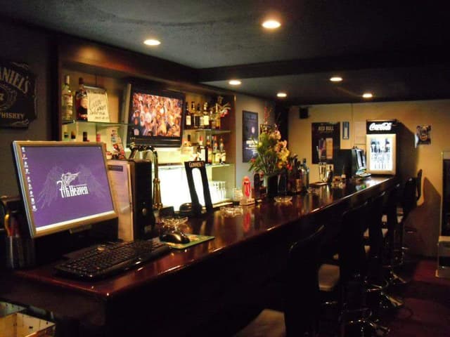 photo-0