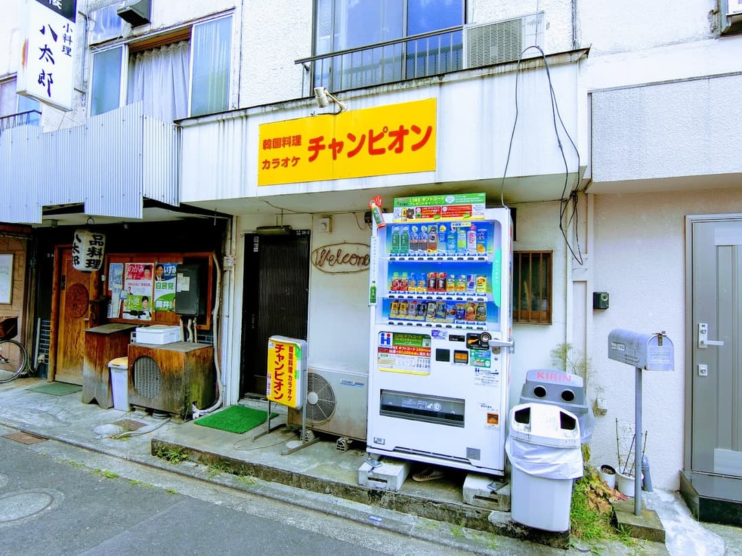 Image 1