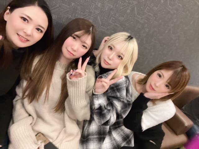photo-0